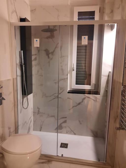 N&Ghomesweethome Raffaelloelegante Appartamento Ideale Casa Vacanze Affari Milano Eksteriør bilde