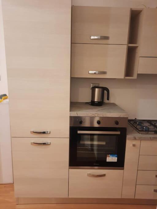 N&Ghomesweethome Raffaelloelegante Appartamento Ideale Casa Vacanze Affari Milano Eksteriør bilde