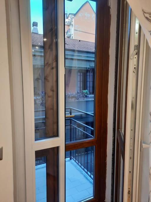 N&Ghomesweethome Raffaelloelegante Appartamento Ideale Casa Vacanze Affari Milano Eksteriør bilde
