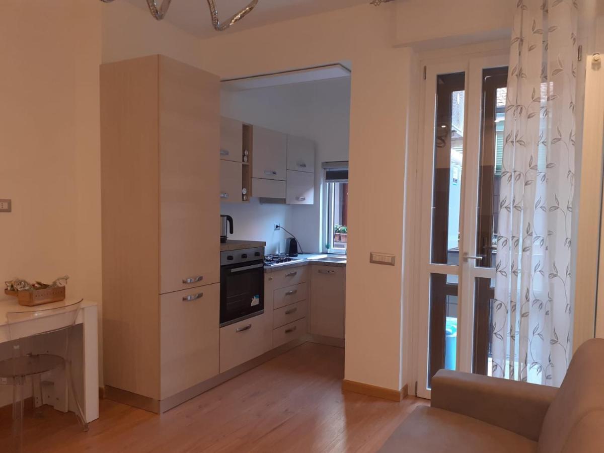 N&Ghomesweethome Raffaelloelegante Appartamento Ideale Casa Vacanze Affari Milano Eksteriør bilde