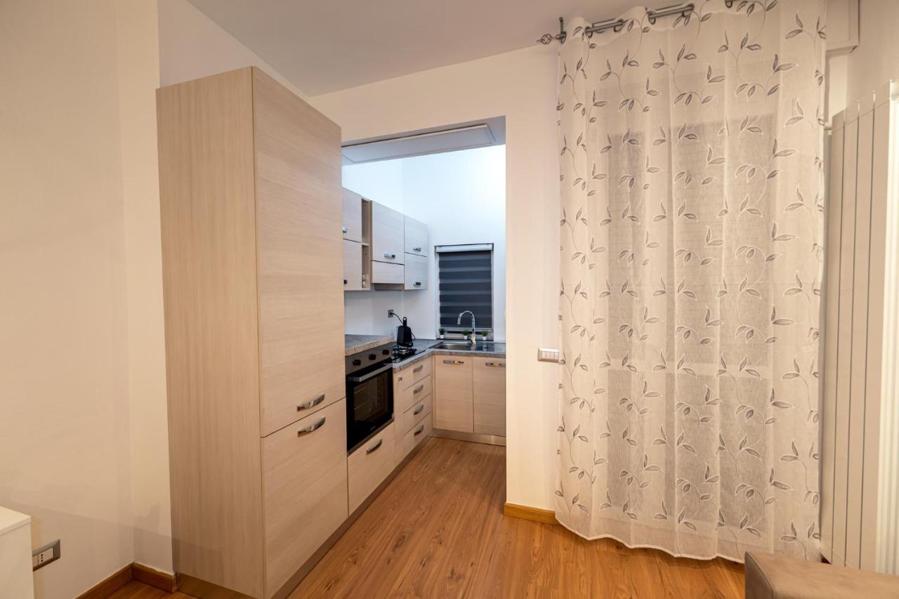 N&Ghomesweethome Raffaelloelegante Appartamento Ideale Casa Vacanze Affari Milano Eksteriør bilde
