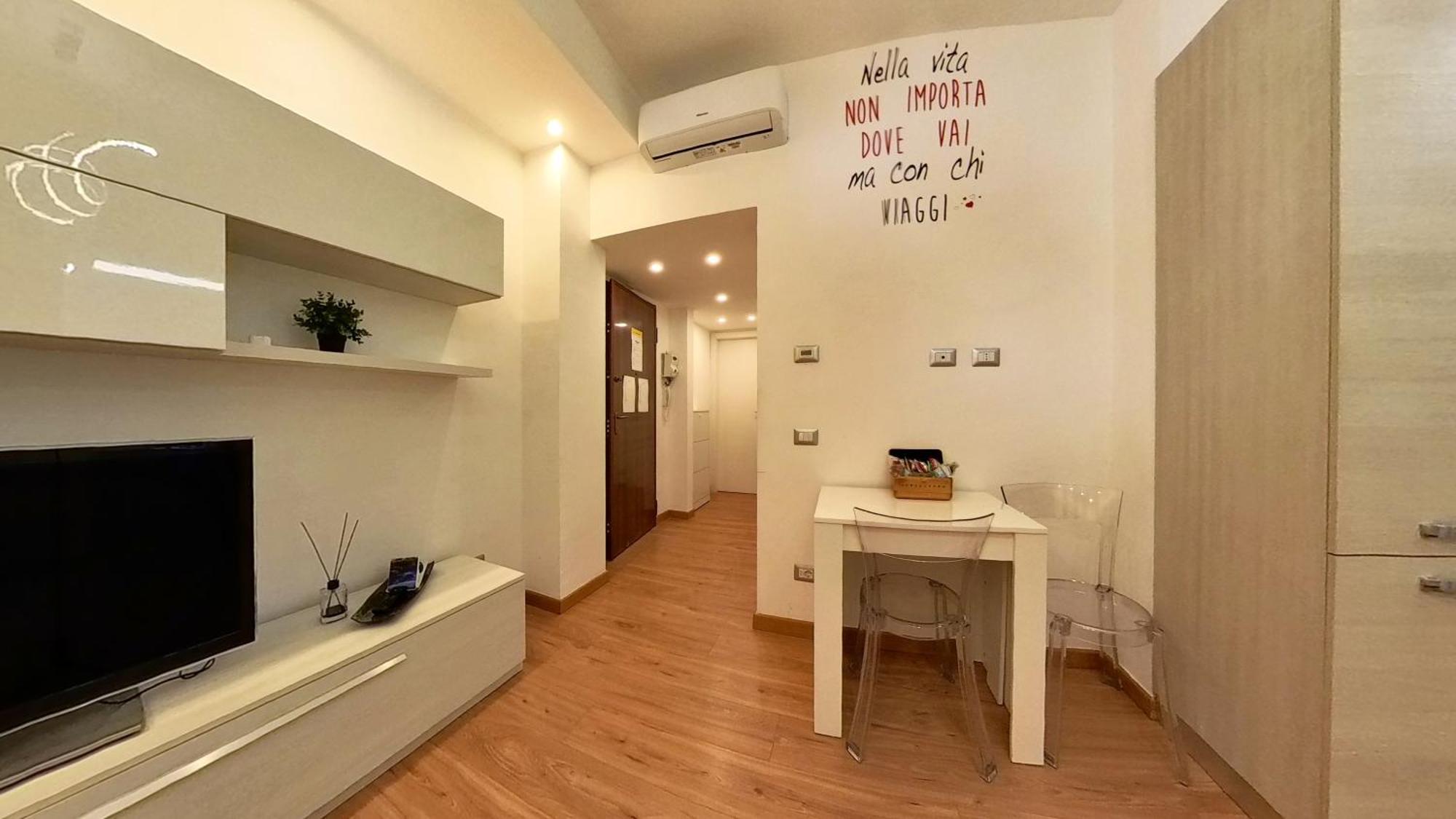 N&Ghomesweethome Raffaelloelegante Appartamento Ideale Casa Vacanze Affari Milano Eksteriør bilde